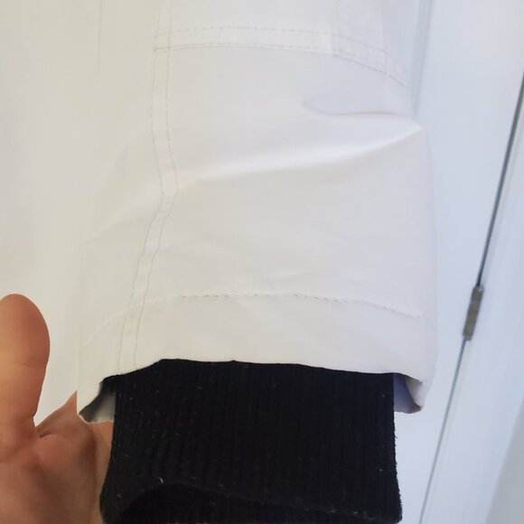 Point Zero White Winter Coat Medium | Cinch Waist Puffer Jacket with Hood - Picture 11 of 13